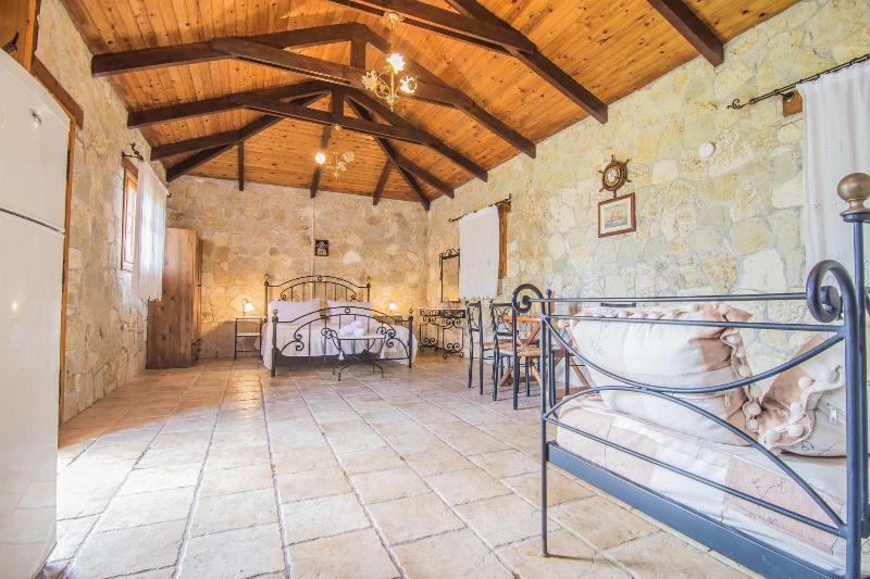 Porto Giardino Apartments Psarou  Экстерьер фото