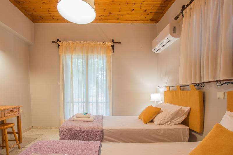 Porto Giardino Apartments Psarou  Экстерьер фото